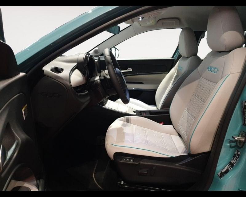 FIAT 600 (2023-->) Hybrid 100 CV DCT MHEV La Prima