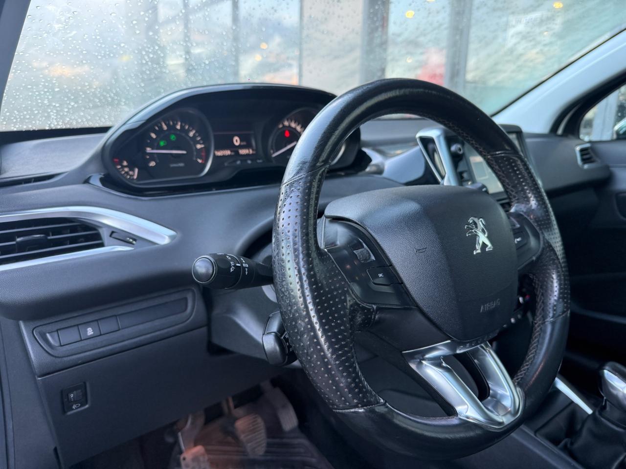 Peugeot 208 1.2 VTi 82 CV 3 porte Allure TETTO PANORAMA