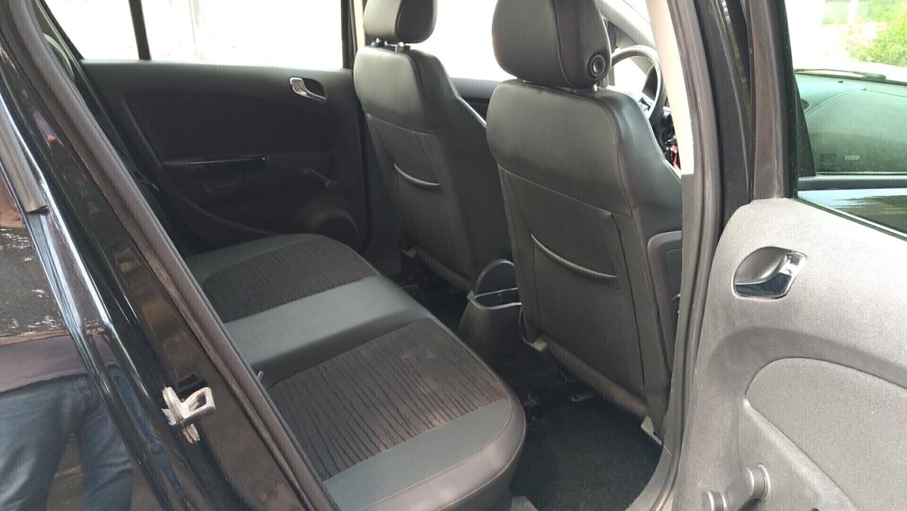 Opel Corsa 1.2 85CV 5 porte GPL-TECH Edition