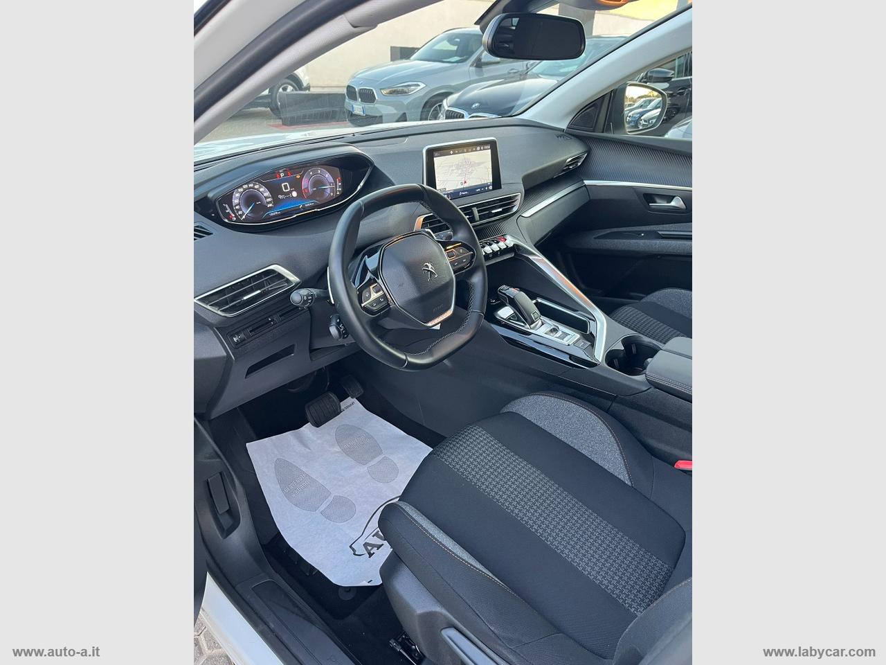 PEUGEOT 3008 BlueHDi 130 S&S EAT8 Allure