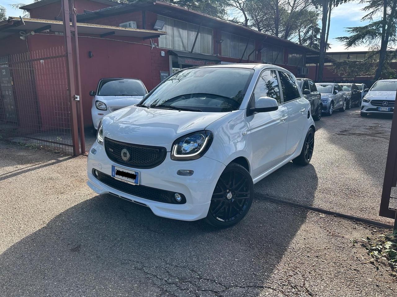 Smart ForFour BRABUS 0.9 Turbo twinamic Xclusive *promo*