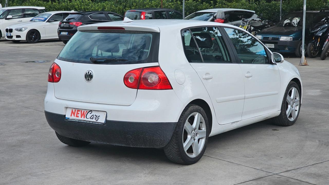 Volkswagen Golf 1.9 TDI 5p