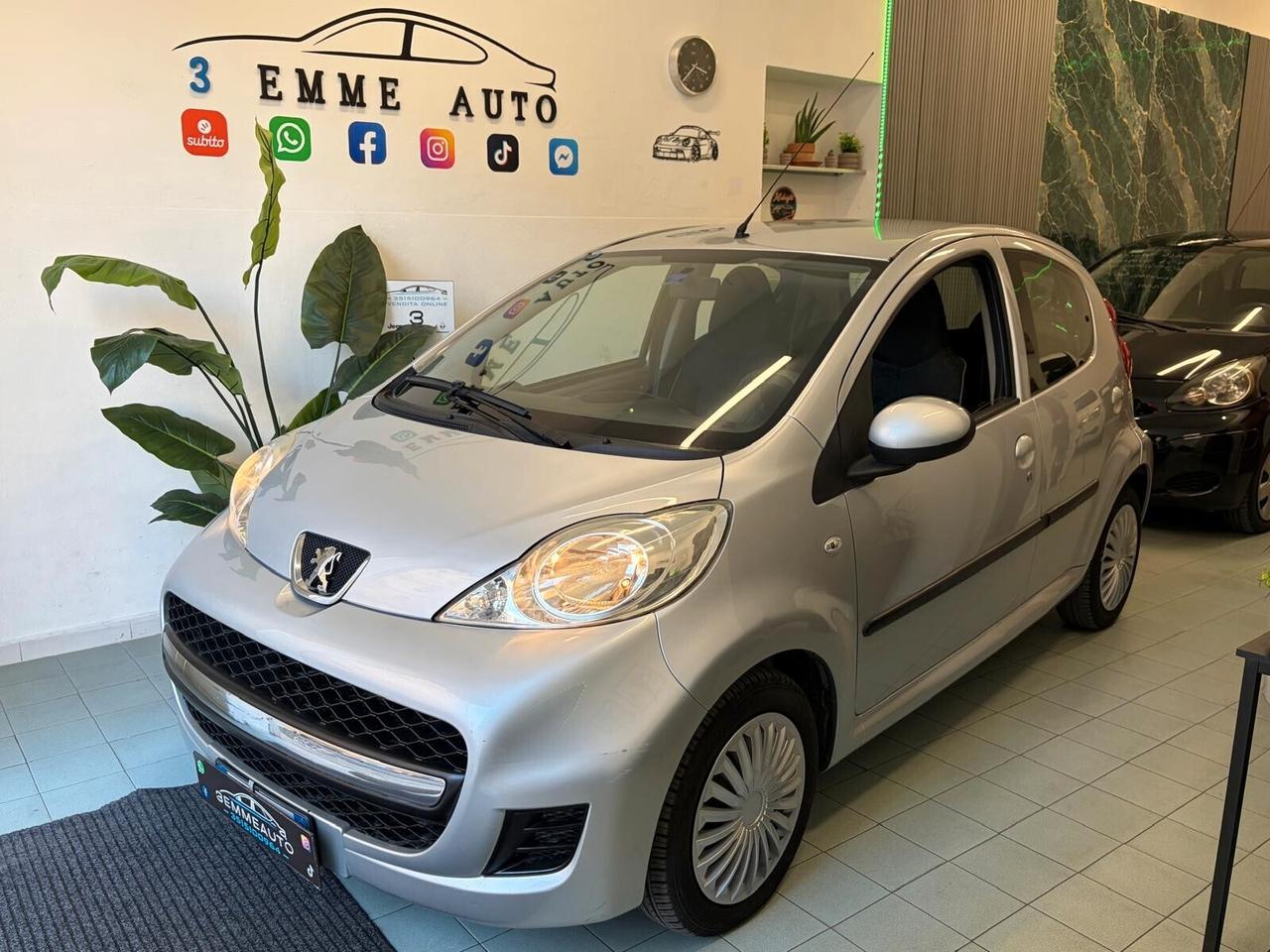 Peugeot 107 1.0 COMPRESO PASSAGGIO DI PROPRIETÀ