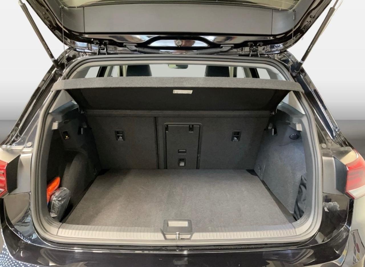 Volkswagen Golf 2.0 TDI SCR Life Navi Led