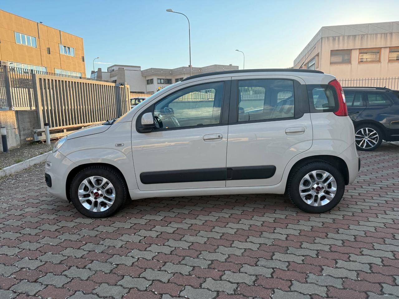 Fiat Panda 1.3 MJT S&S Lounge Cerchi Sensori Pochi Km