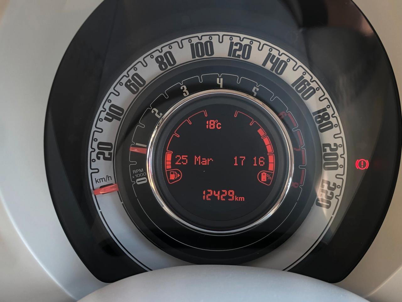 FIAT 500C DOLCEVITA CABRIO HYBRID – SOLO 12.000 KM