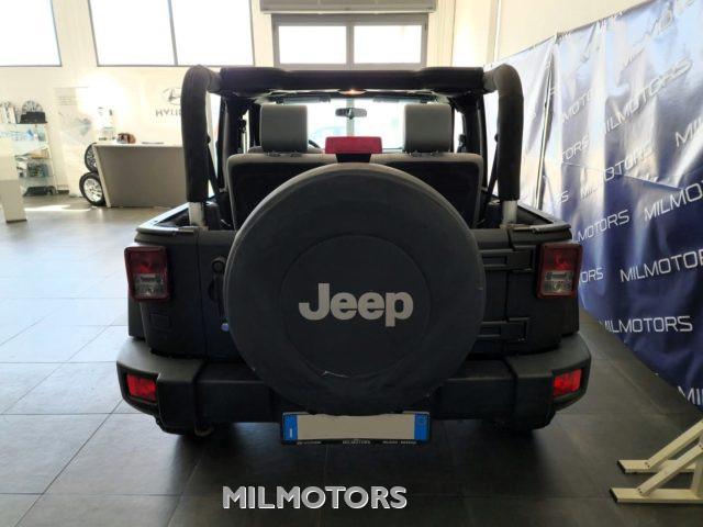 JEEP Wrangler 2.8 CRD DPF Sahara Auto