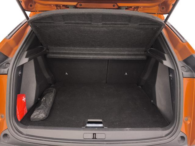 PEUGEOT 2008 1.5 bluehdi Allure s&s 130cv eat8