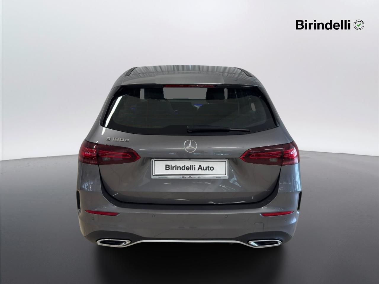Mercedes-Benz Classe B (W247) - B 180 d Automatic AMG Line Premium