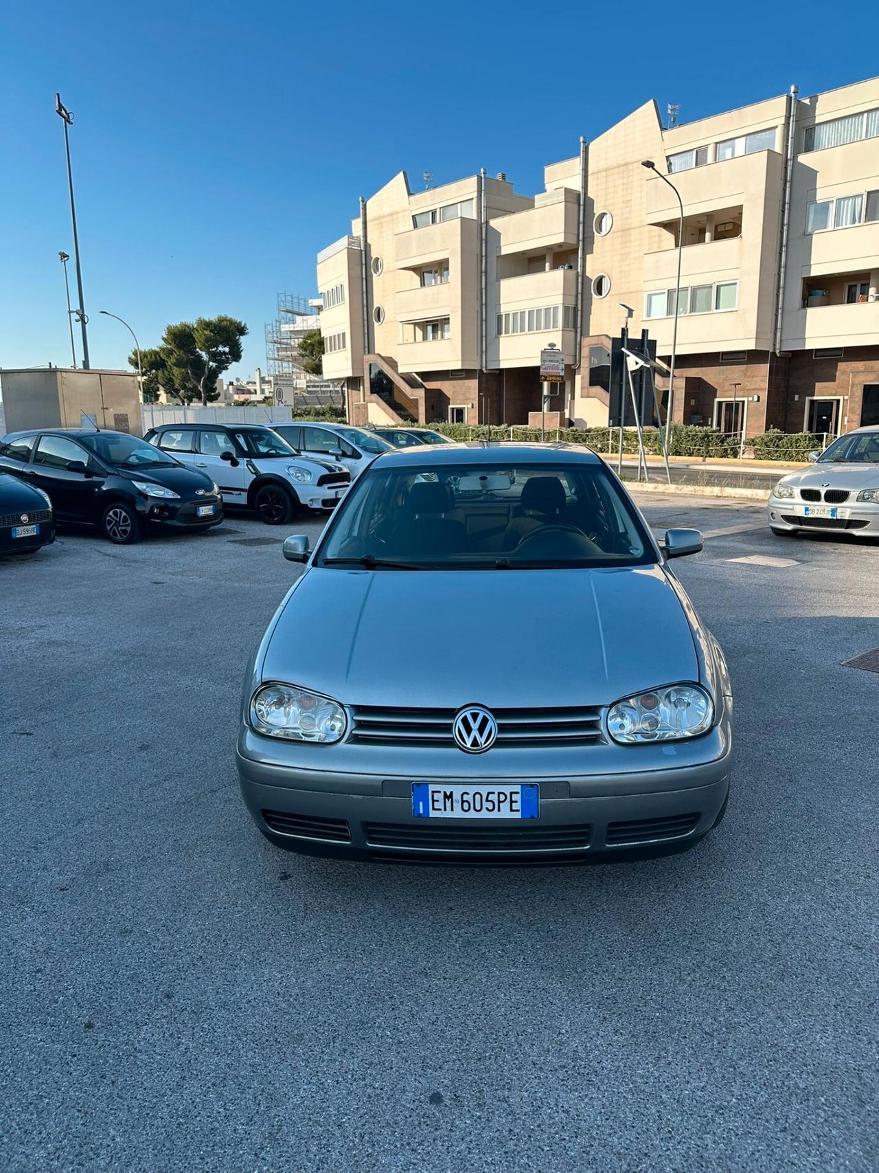 Volkswagen Golf 1.9 TDI/101 CV cat 3p. Comfortline