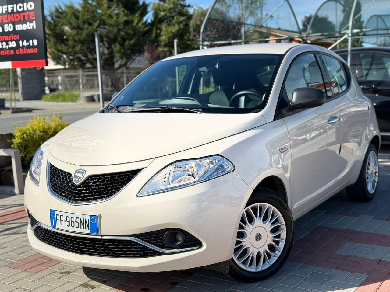 Lancia Ypsilon 1.2 69 CV UNICO PROPRIEARIO