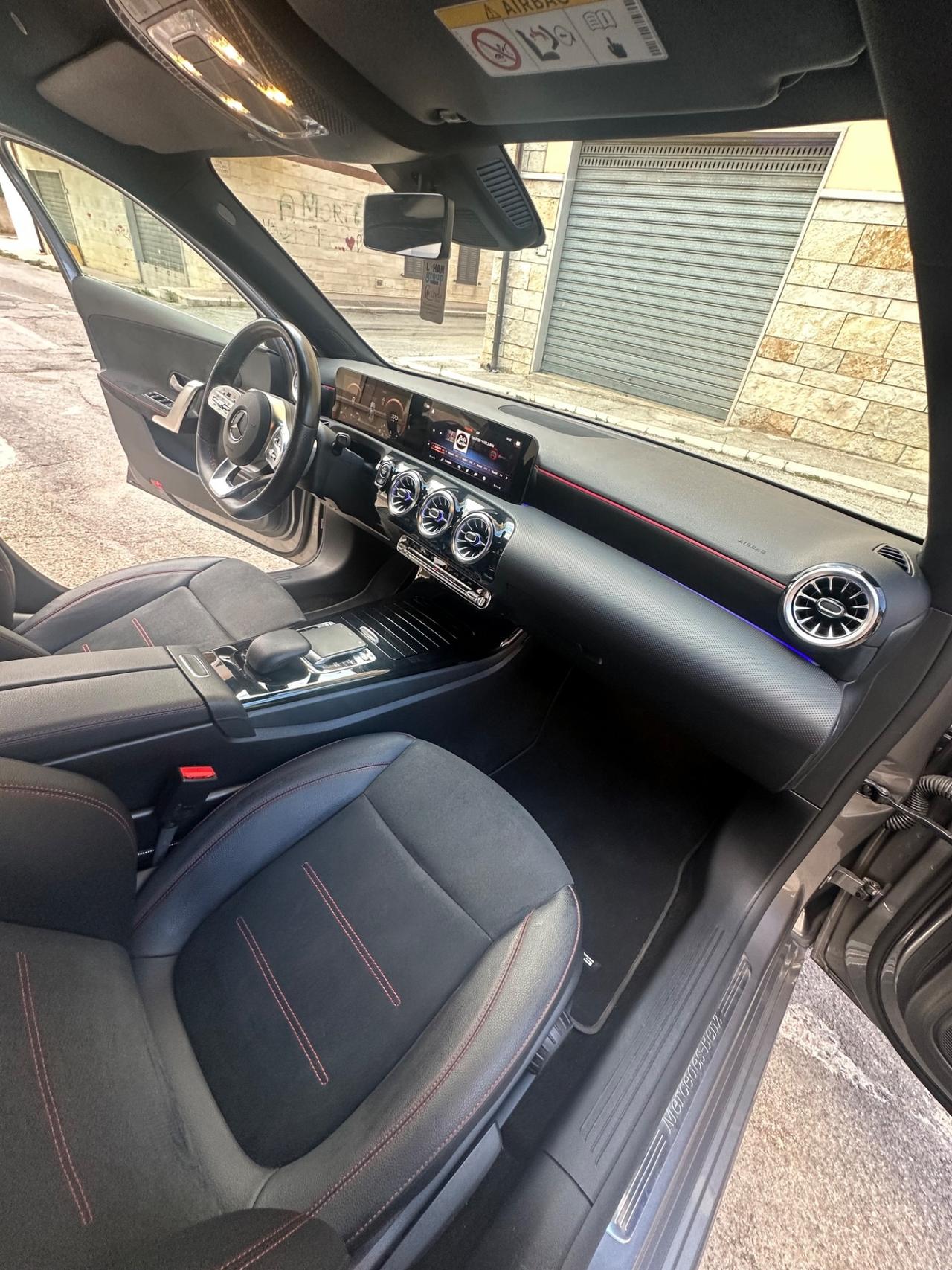 Mercedes-benz A 200 d Automatic Premium