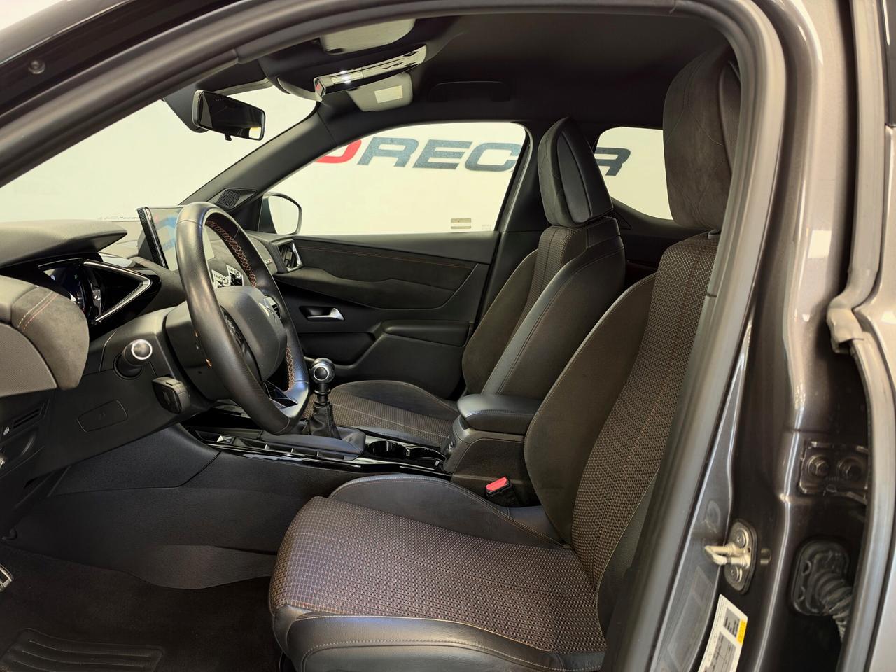 Ds DS3 3 Crossback BlueHDi 100 Performance Line PACK SPORT UNIPROP.
