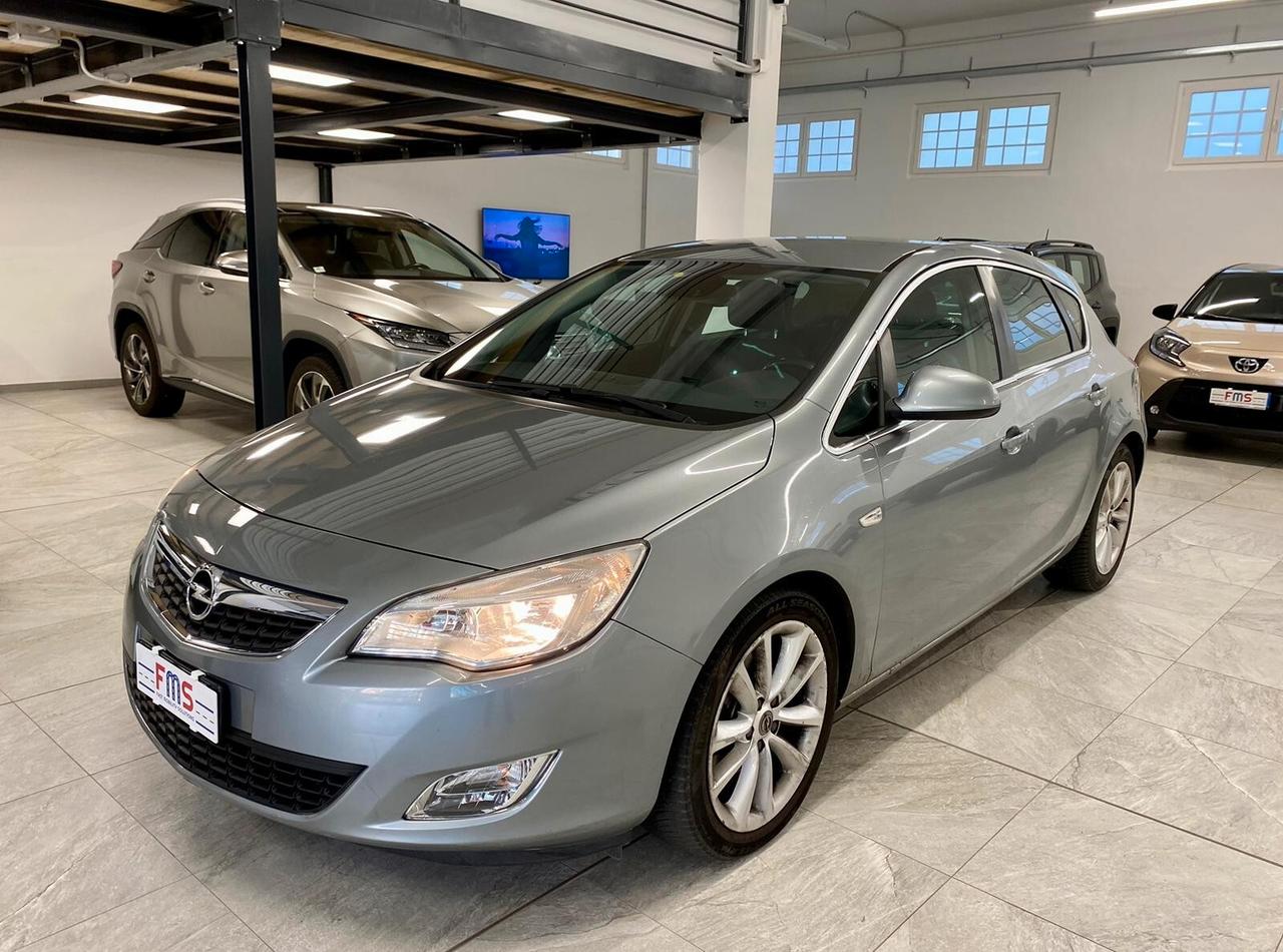 Opel Astra 1.7 CDTI 125CV 5 porte Cosmo