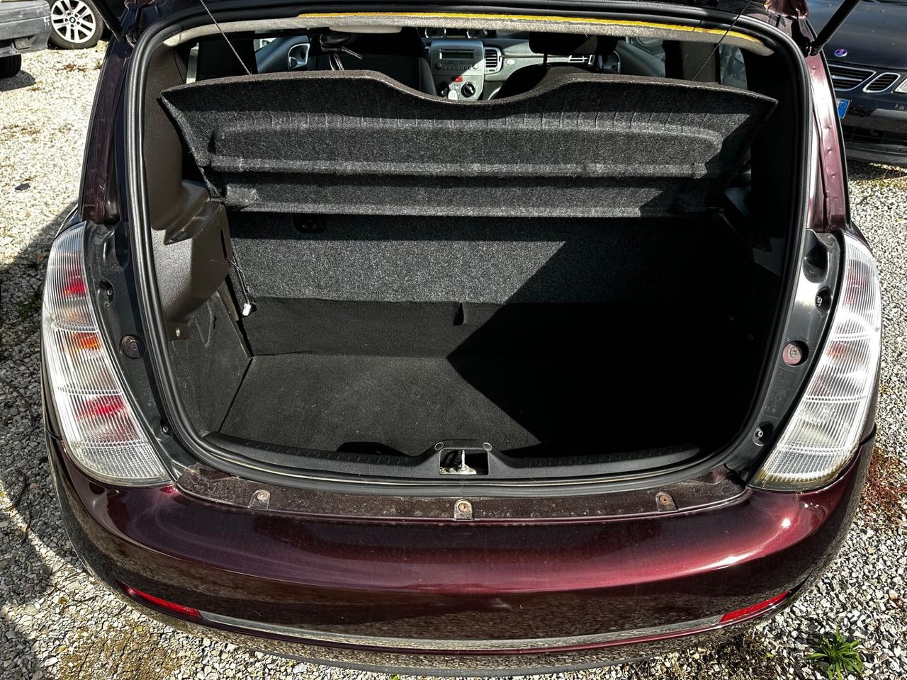 Lancia Ypsilon 1.2 Modamilano
