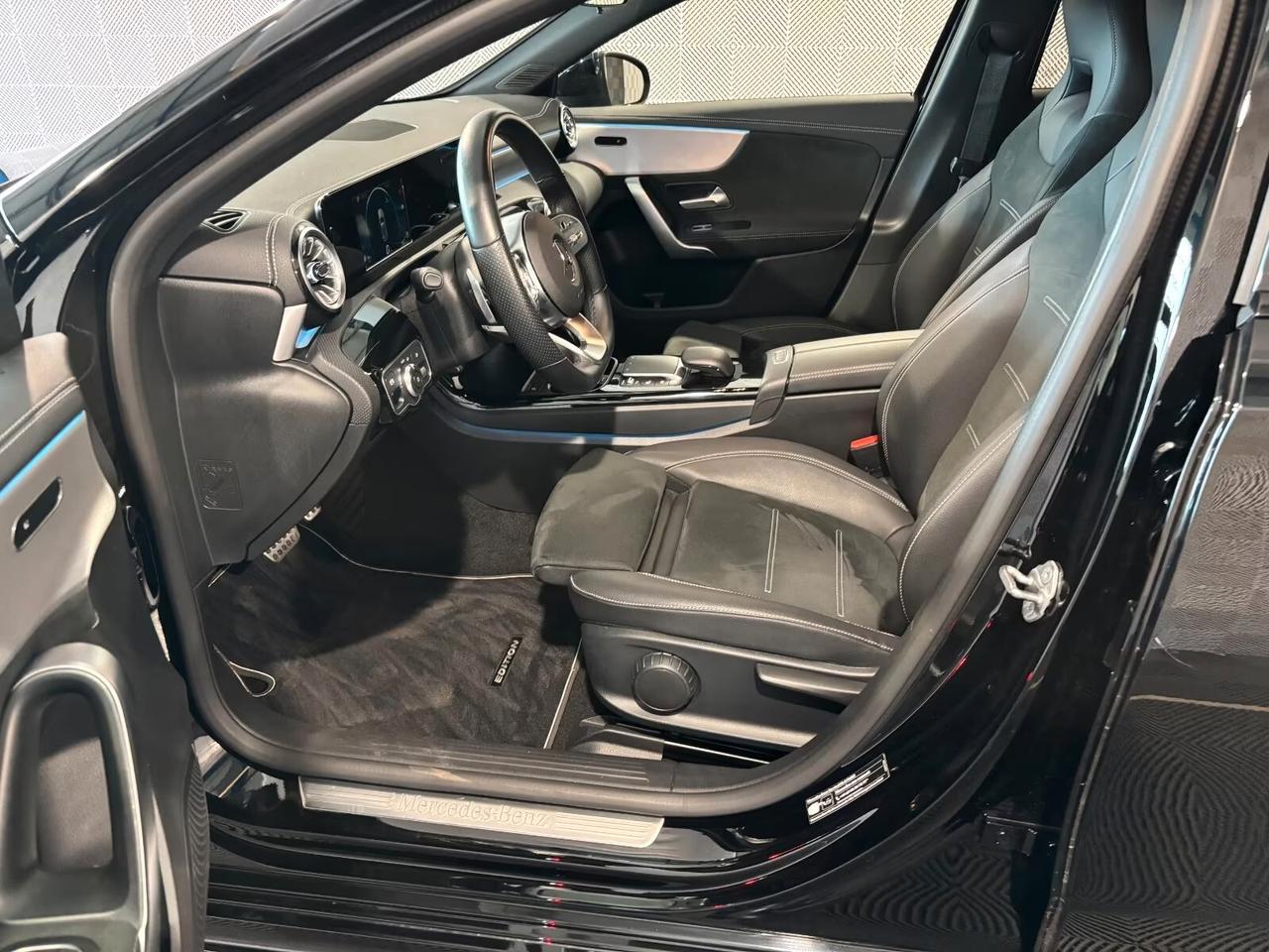 Mercedes-benz A 180 Automatic Premium AMG-LED-NAVI