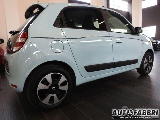 RENAULT - Twingo - SCe Duel2 MMI System Pdc Design