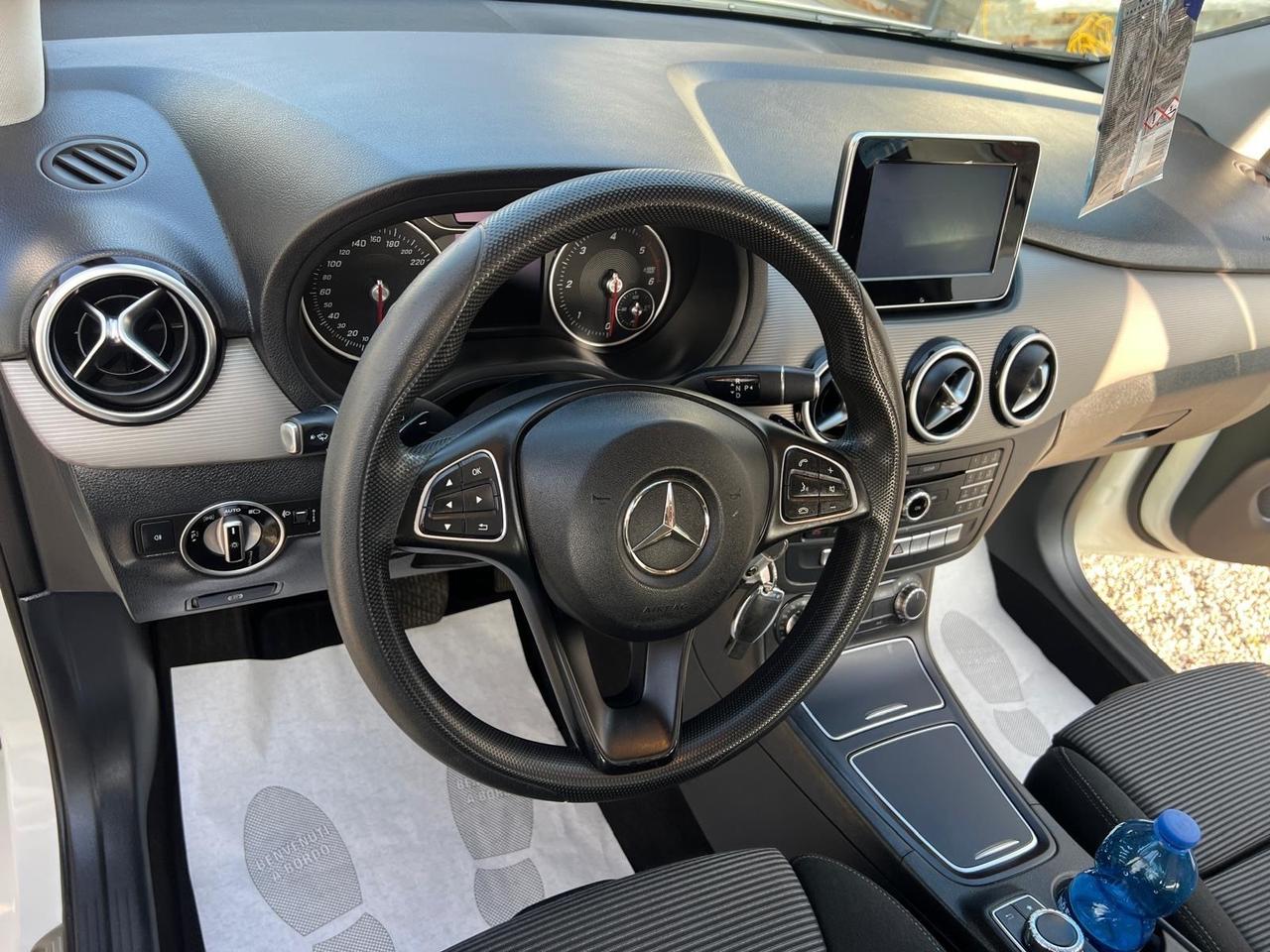 Mercedes-benz B 180 d Automatic Premium