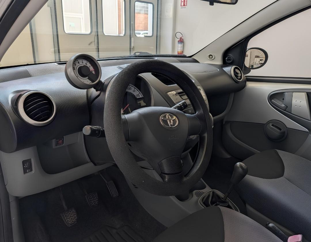 TOYOTA Aygo 1ª serie - Aygo 1.0 12V VVT-i 5 porte