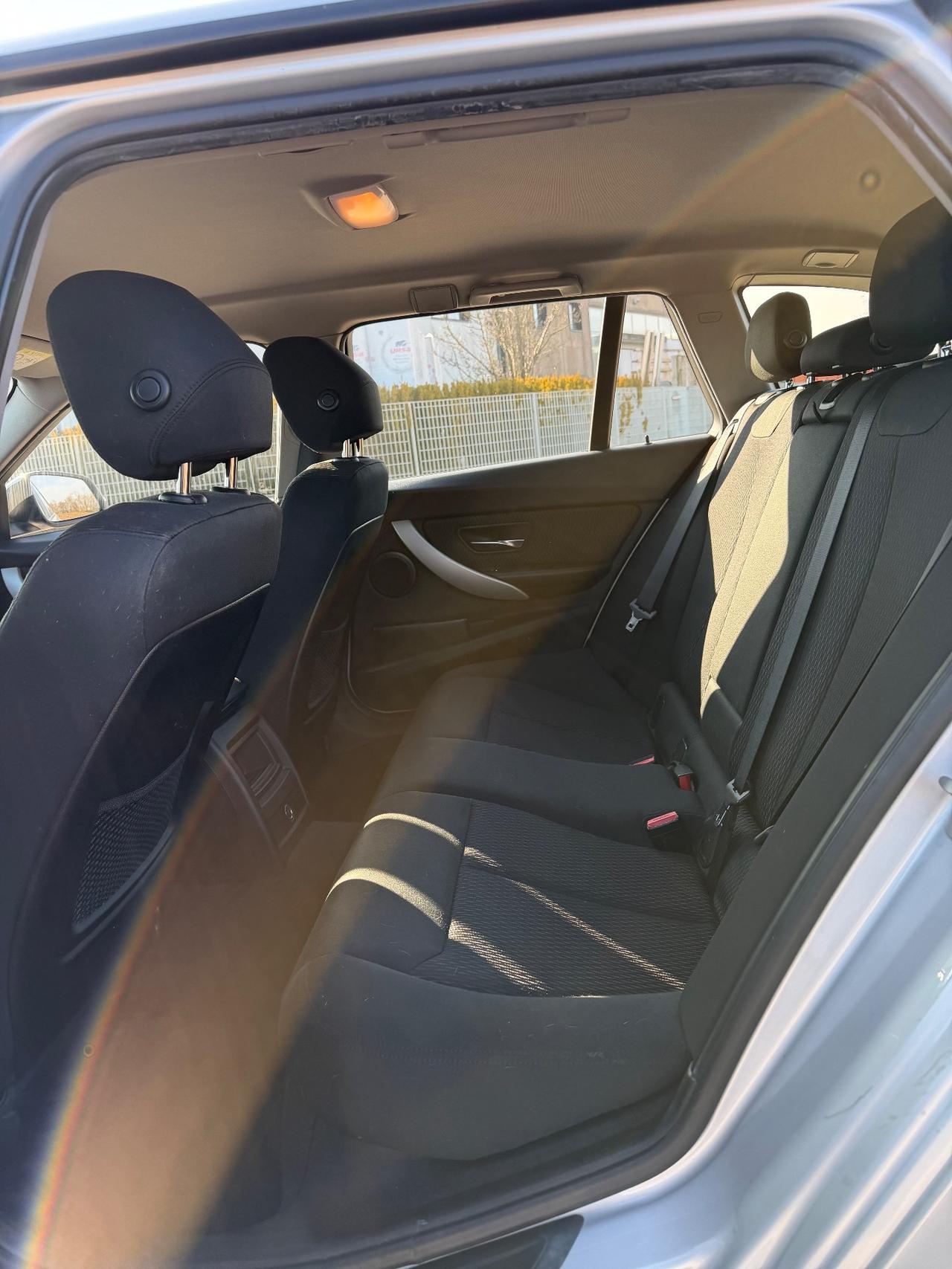 Bmw 318 318d Touring Luxury