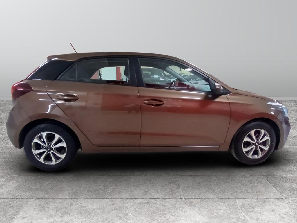 HYUNDAI i20 II - i20 5p 1.2 mpi Connectline 75cv