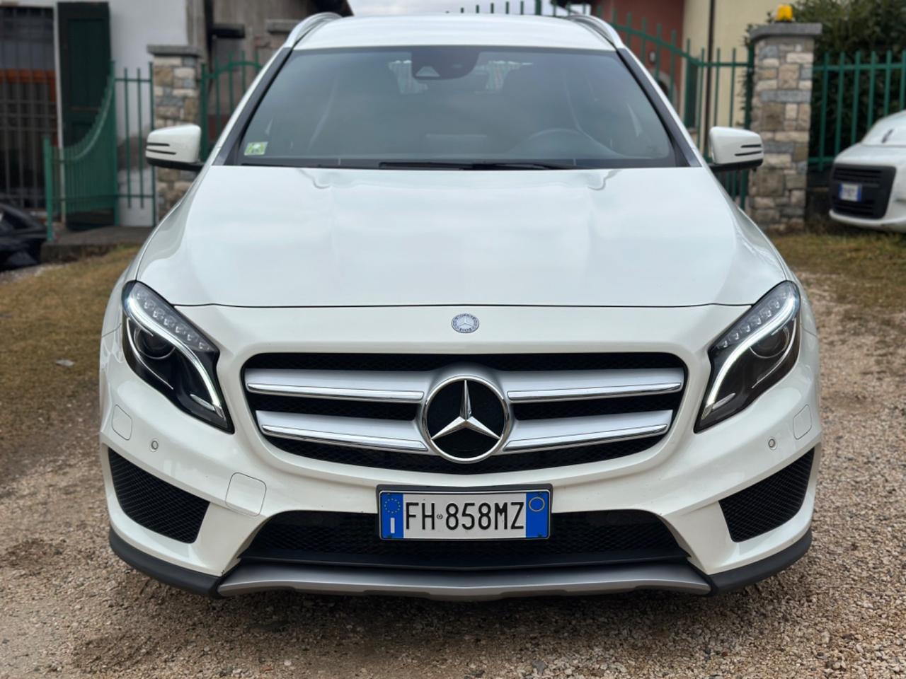 Mercedes-benz GLA 200d 4MATIC PREMIUM UNICOPR