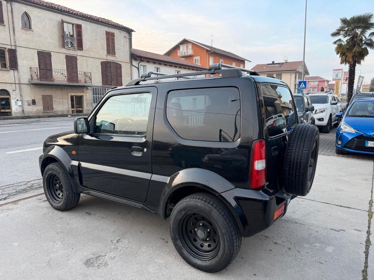 Suzuki Jimny 1.3i 16V cat 4WD JLX Più