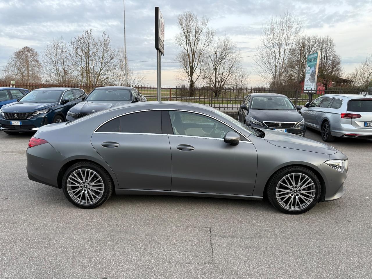 Mercedes-benz CLA 200 Sport Manuale Grigio Opaco Bellissimo