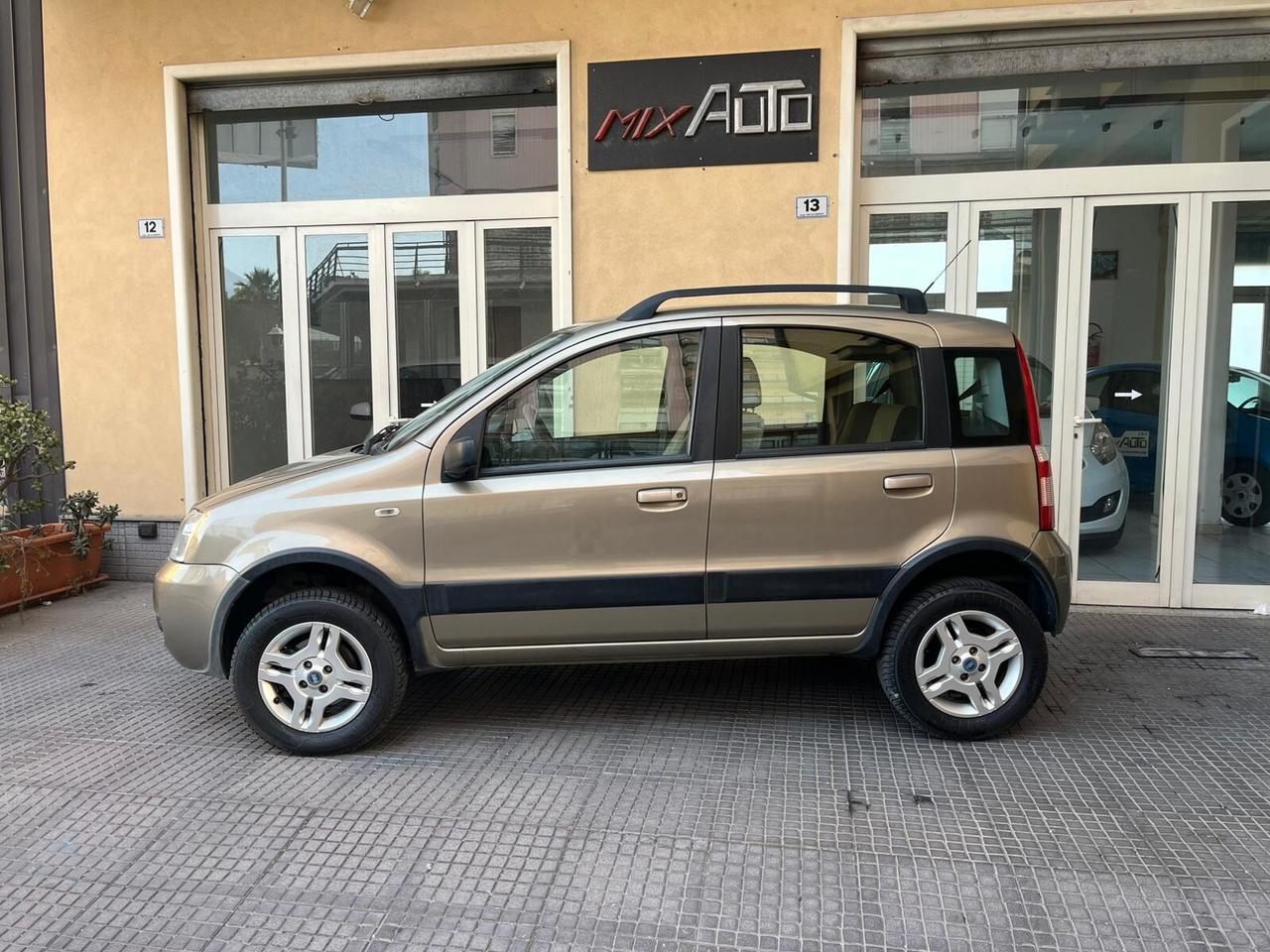 Fiat Panda 1.3 MJT 16V 4x4 Cross