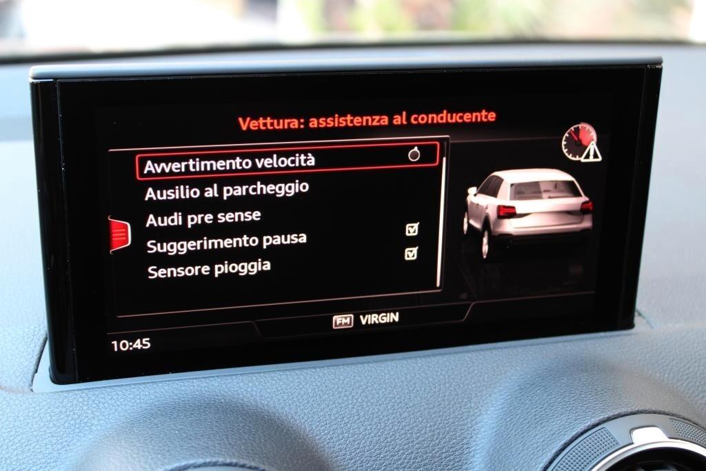 AUDI Q2 2.0 TDI s-tronic Admired *V. Cockpit