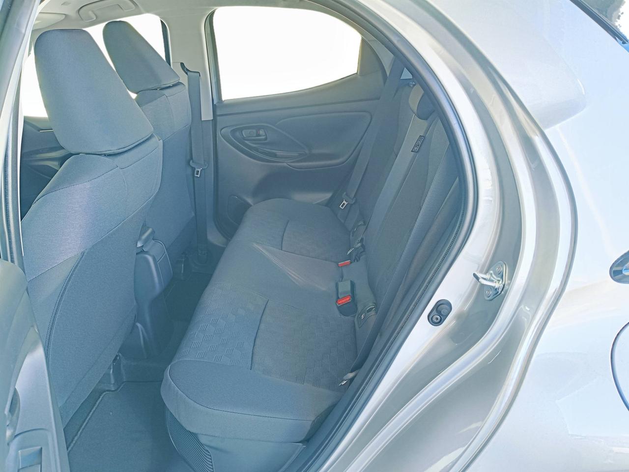 TOYOTA Yaris IV 2020 - Yaris 1.5h Trend