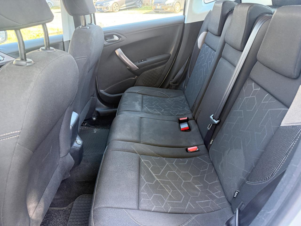 Peugeot 2008 BlueHDi 75 Active
