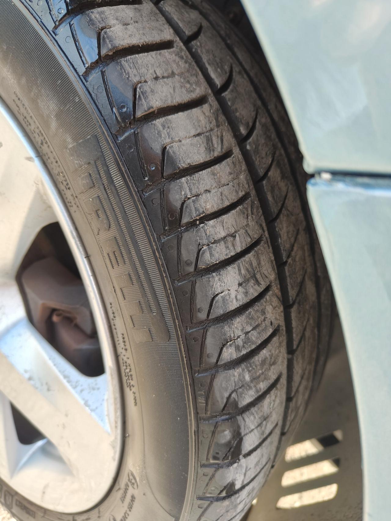 Ford Fiesta Fiesta+ 1.4 TDCi 68CV 5 porte