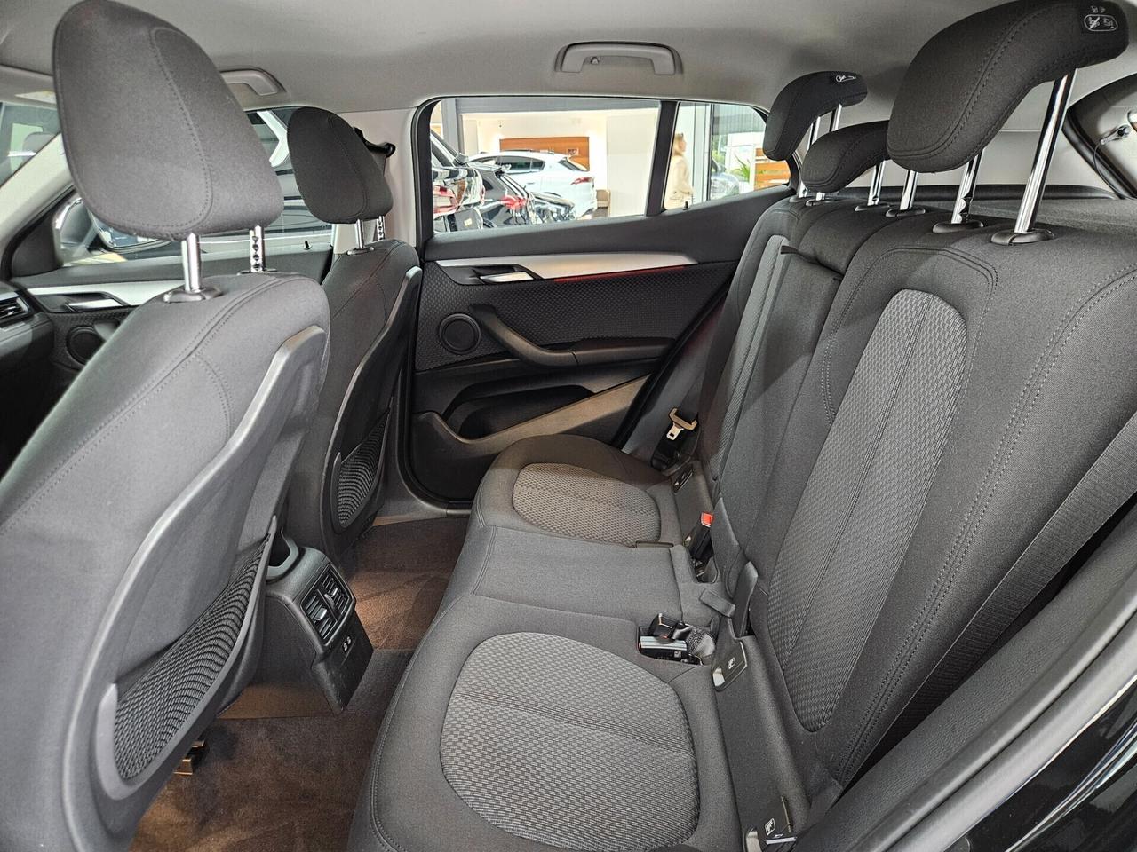 BMW X2 sdrive16d Advantage