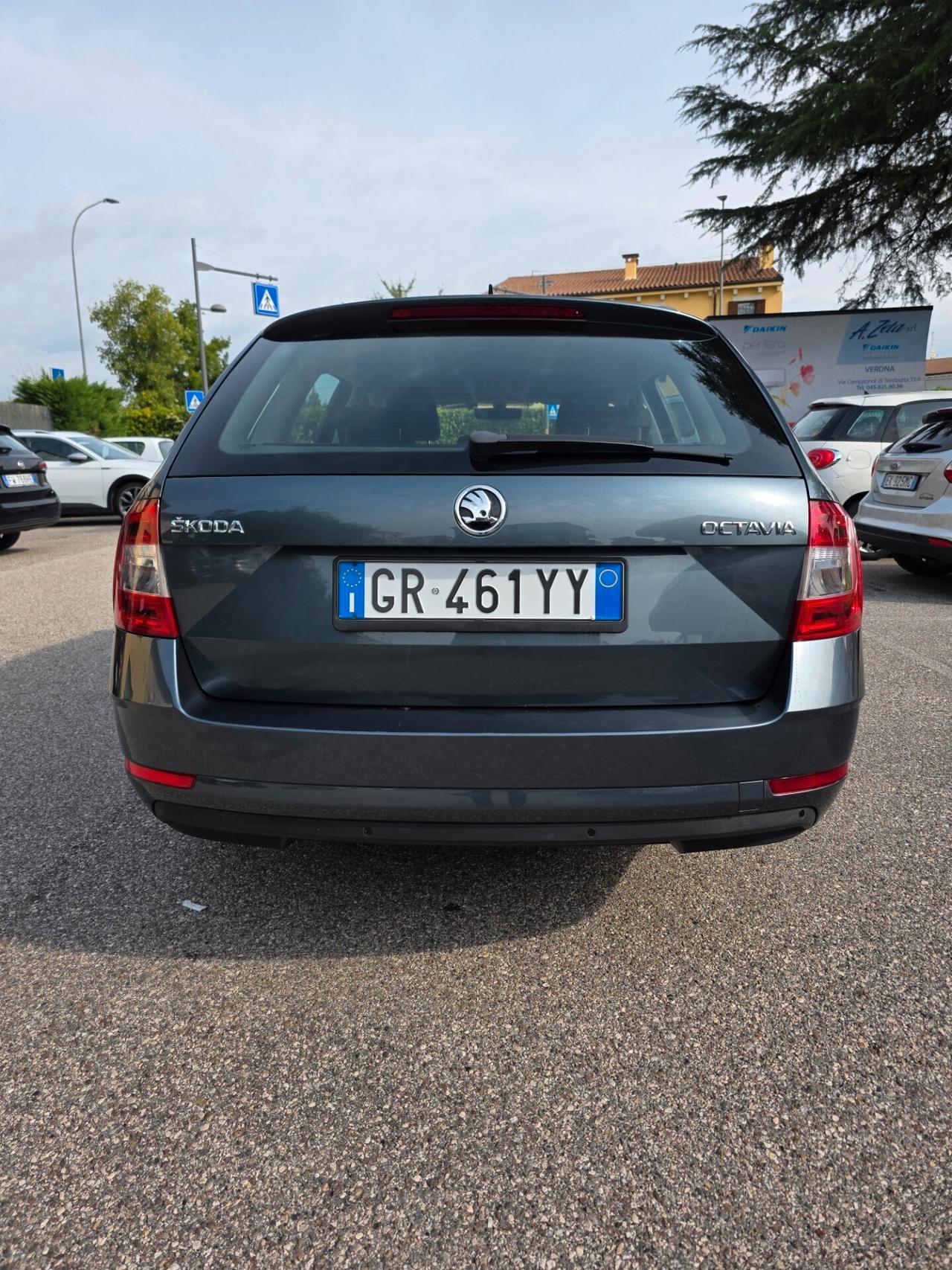 Skoda Octavia 2.0 TDI SCR 150 CV DSG Wagon Executive