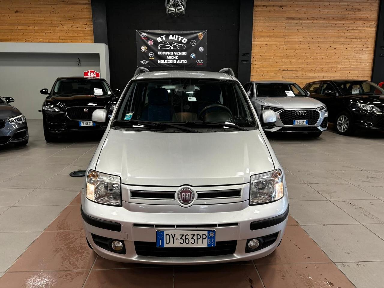 Fiat Panda 1.2 Emotion Dualogic