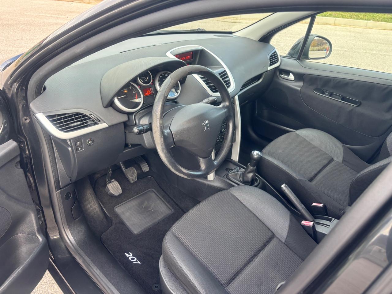 Peugeot 207 Plus 1.4 8V 75CV 5p. ECO GPL