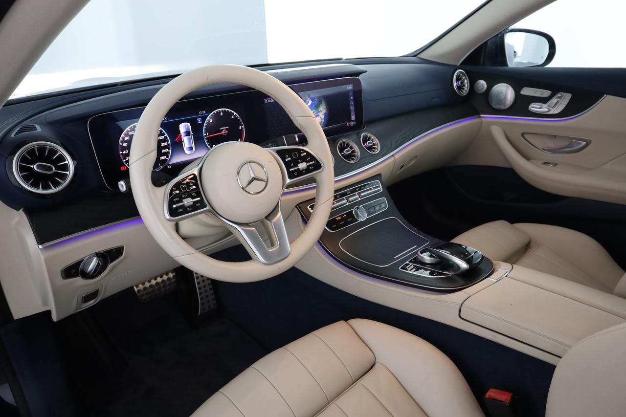 MERCEDES Classe E Cpé (C238) E 220 d 4Matic AMG-Line/Premium