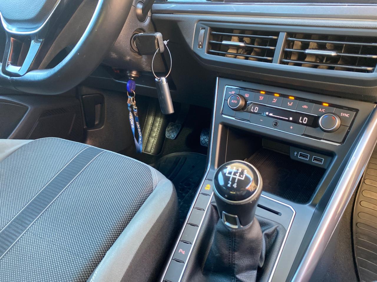 Volkswagen Polo R-Line 1.0 Benzina
