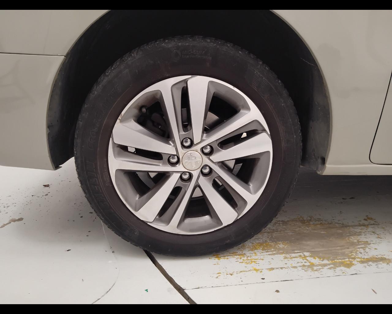 PEUGEOT Traveller M1 2016 - Traveller M1 2.0 Bluehdi comp. 180cv All. S&S EAT6 c/2p.lat.sc. E6