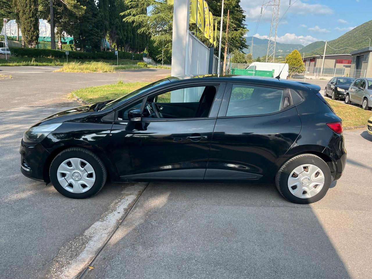 Renault Clio 1.2 75CV 5 porte Life
