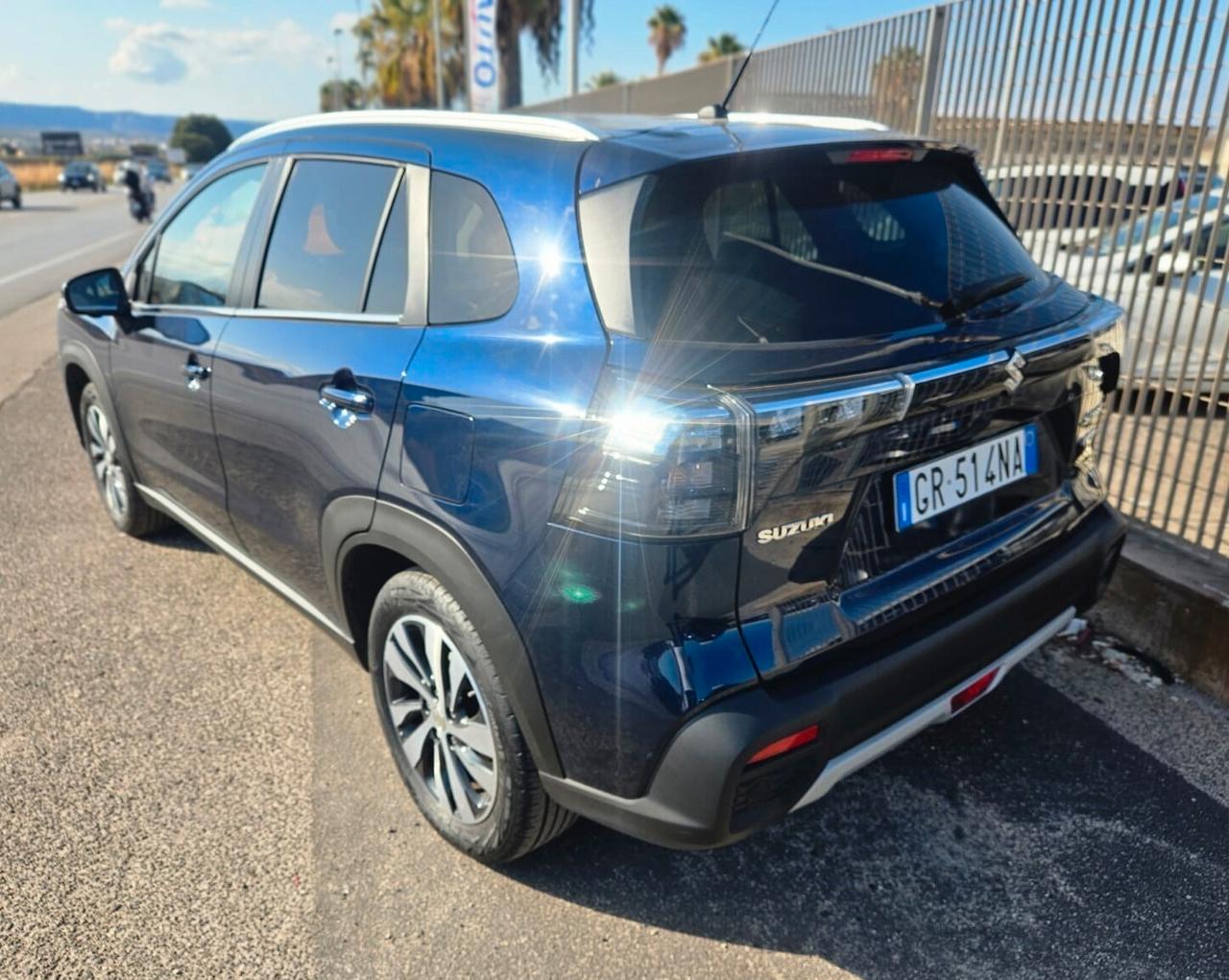 SUZUKI S-CROSS 1.4 HYBRID TOP+ - 2023 - PARI AL NUOVO