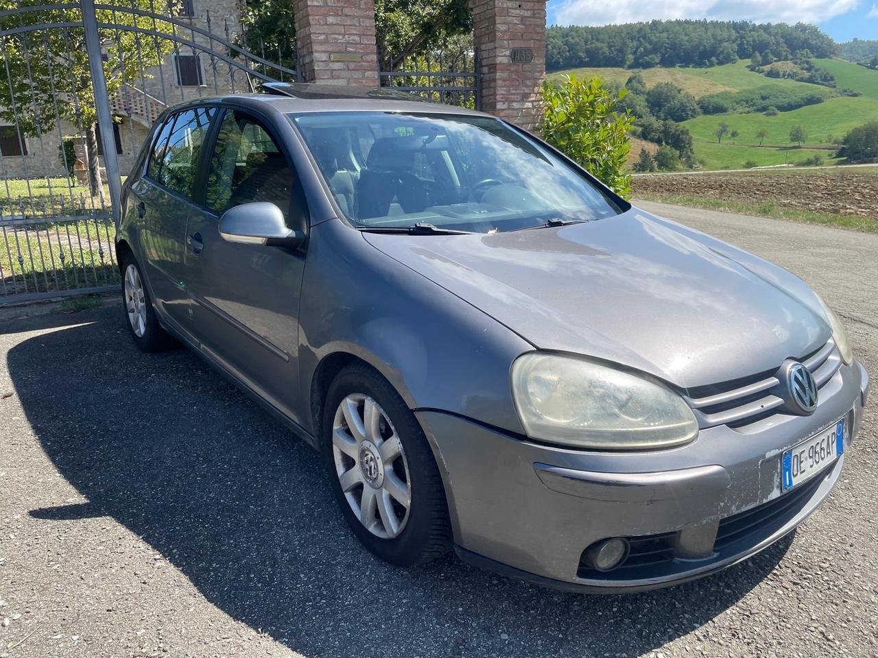 Volkswagen Golf 2.0 16V TDI XCOMMERCIANTI