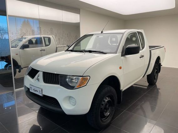 MITSUBISHI L200 2.5 DI-D/136CV Club Cab