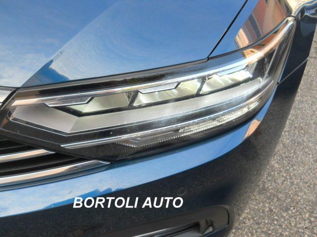 VOLKSWAGEN Passat Variant 2.0 TDI 39.000 KM SCR EVO DSG EXECUTIVE AUTOMATICA