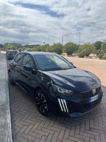 NOLEGGIO GIORNALIERO Peugeot 208 Hybrid 2026