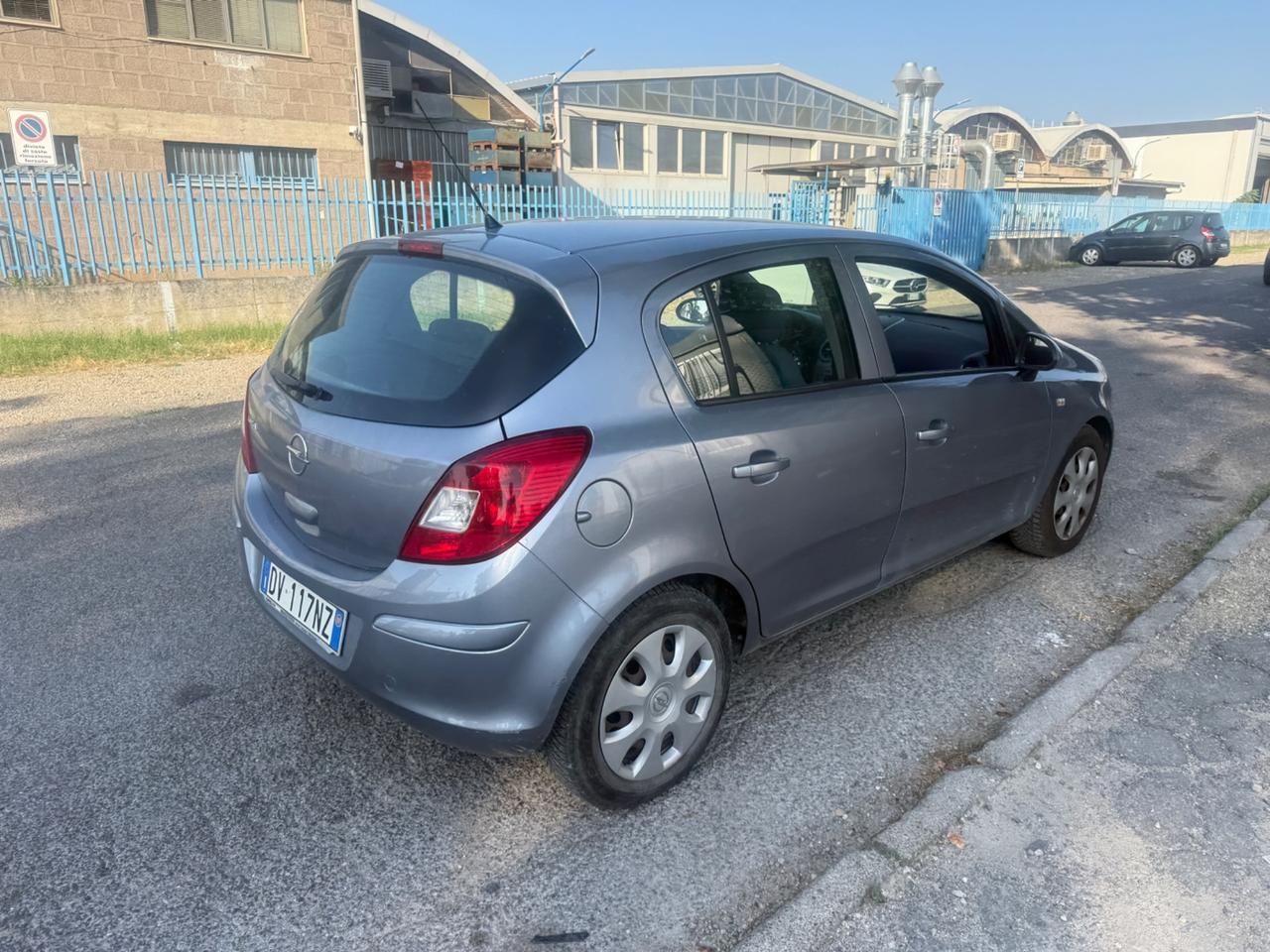 Opel Corsa 1.2 5 porte Easytronic Enjoy