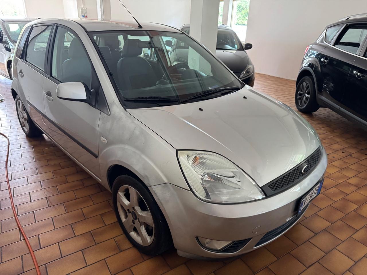 Ford Fiesta 1.4 TDCi OK NEOPATENTATI