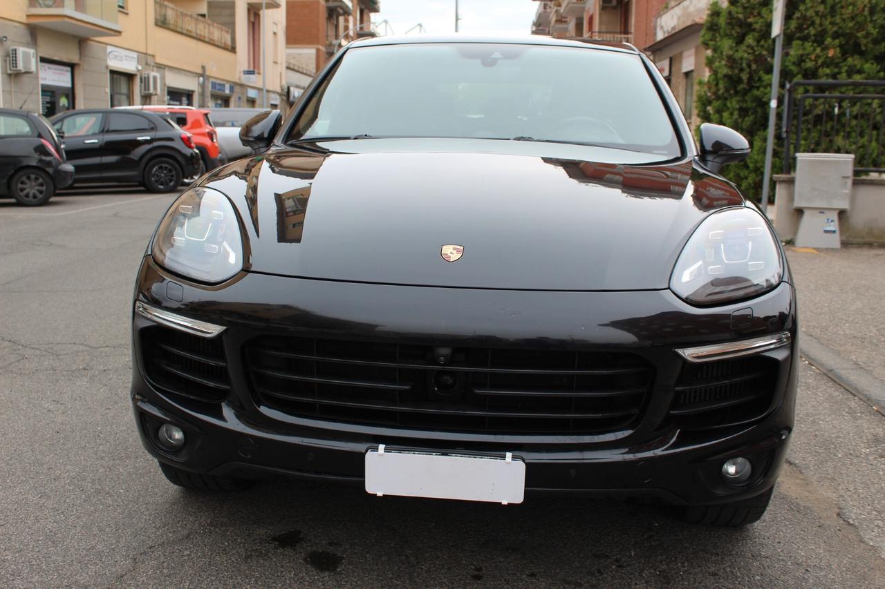 Porsche Cayenne 3.0 Diesel Platinum Edition