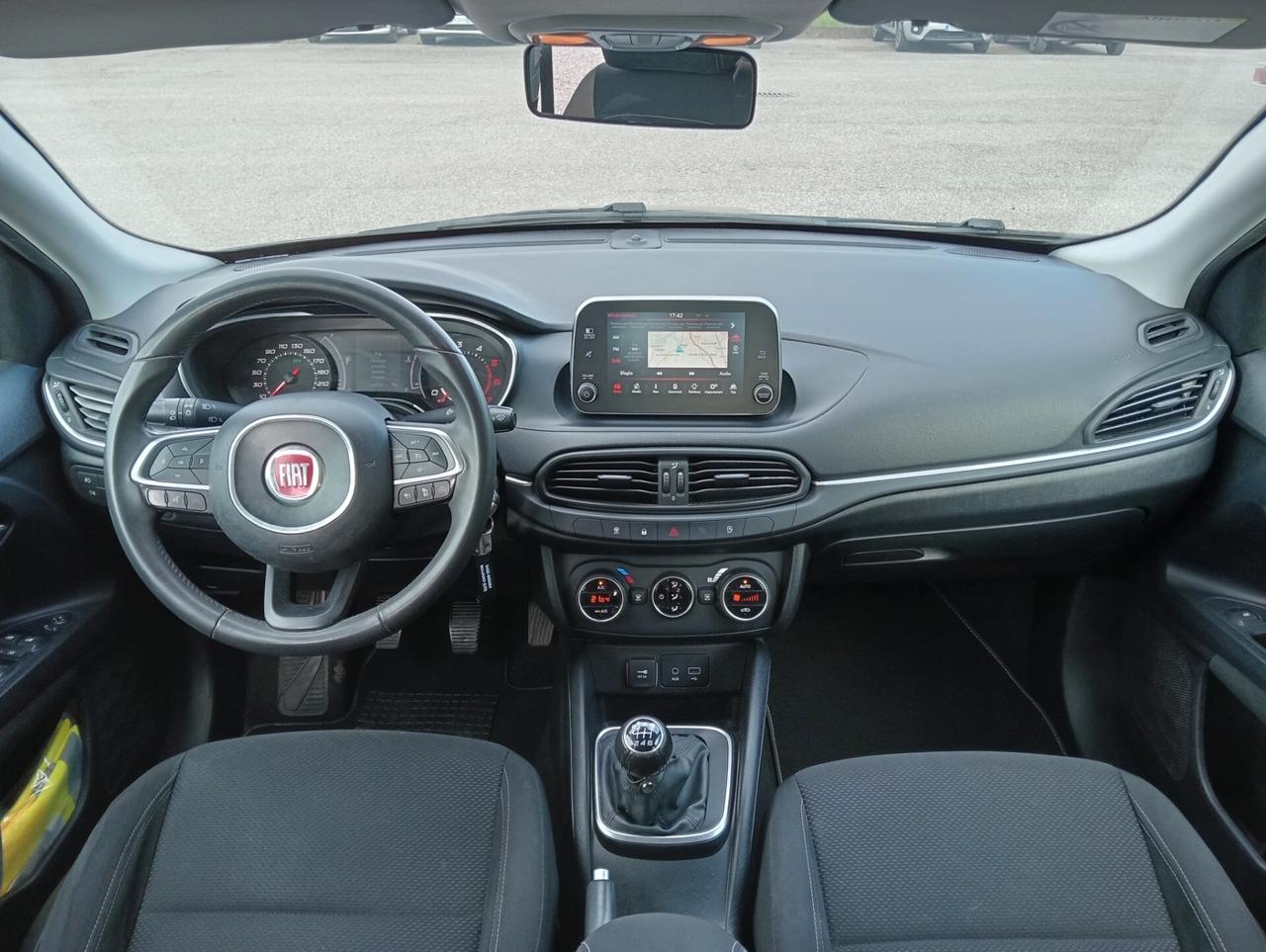 Fiat Tipo 1.6Mjet 120cv 5 porte OK NEOPATENTATI